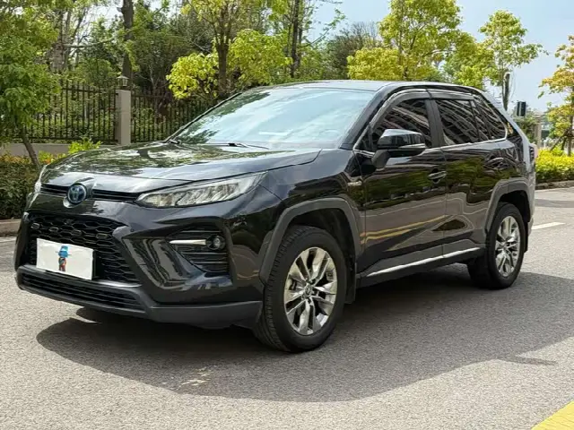 Toyota Wildlander 2022, 39 000 км