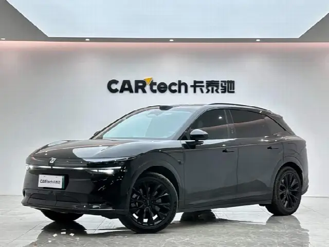 Zeekr 7X 2025, 22 000 км