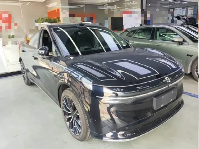 Zeekr 7X 2025, 32 000 км