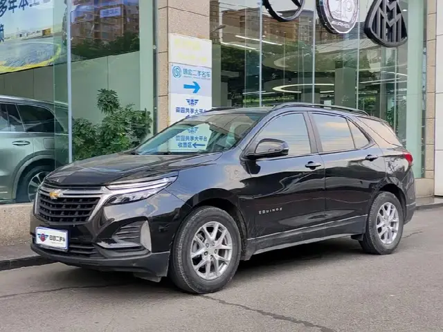 Chevrolet Equinox 2022, 64 000 км