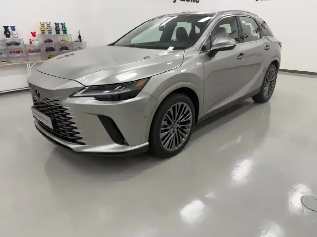 Lexus RX 2023, новый