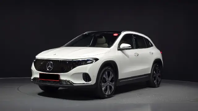 Mercedes-Benz EQA 2021, 7 715 км
