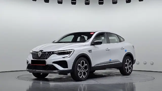 Renault Arkana 2024, новый