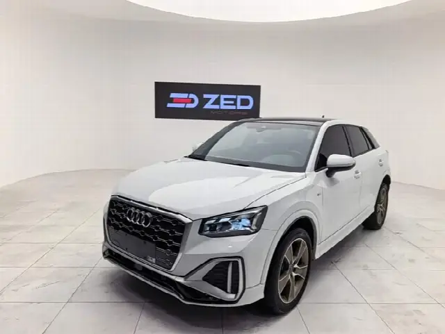 Audi Q2L 2022, 28 000 км