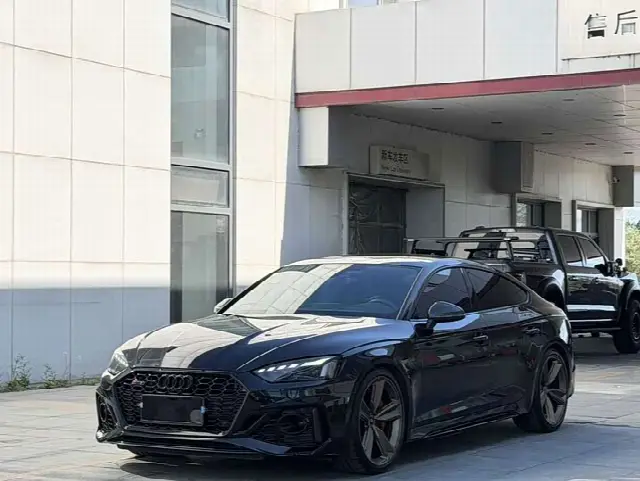 Audi RS 5 2023, 33 000 км