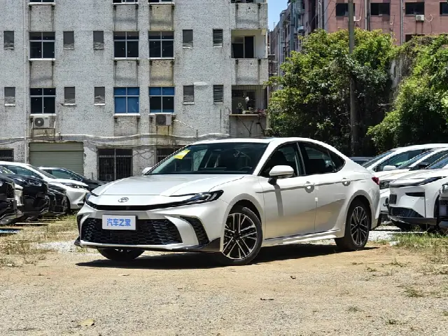 Toyota Camry 2027, новый