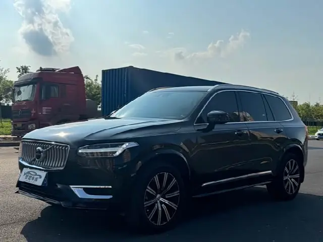 Volvo XC90 2022, 80 000 км