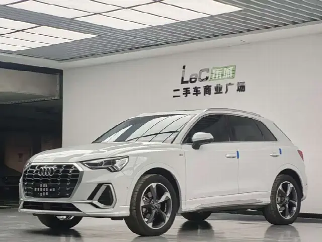 Audi Q3 2023, 26 000 км