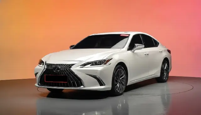 Lexus ES 2018, 42 526 км