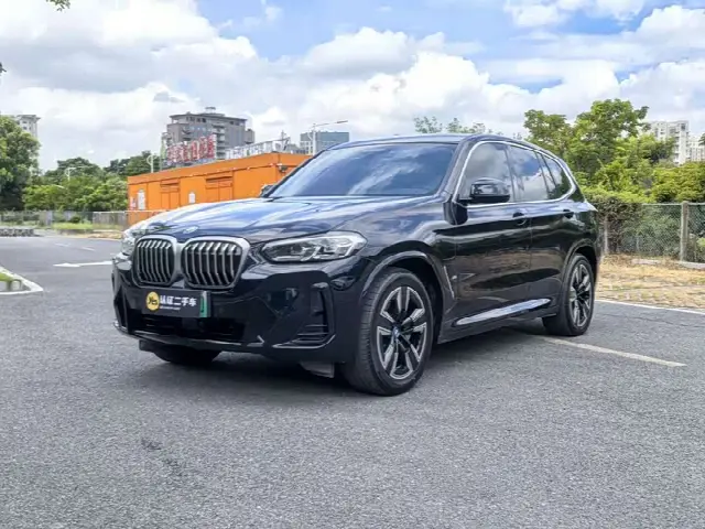 BMW iX3 2022, 49 000 км