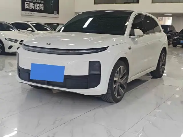 LiXiang L6 2024, 33 000 км