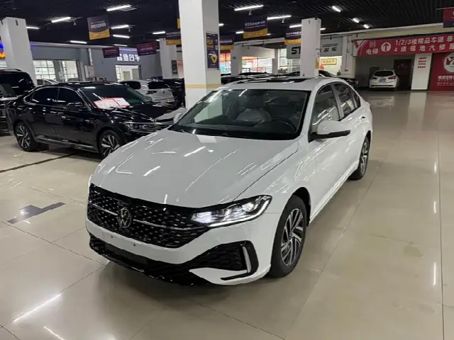 Volkswagen Lavida 2026, 100 км