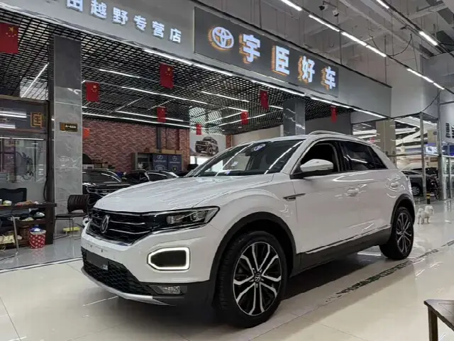 Volkswagen T-Roc 2022, 14 000 км