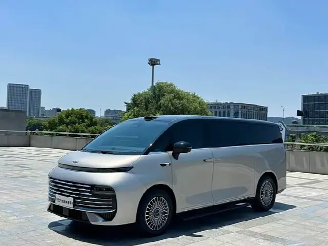 Geely Galaxy V900 2026, 8 000 км