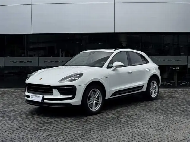 Porsche Macan 2023, 13 000 км