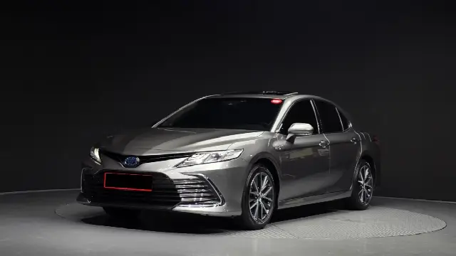 Toyota Camry 2017, 65 613 км