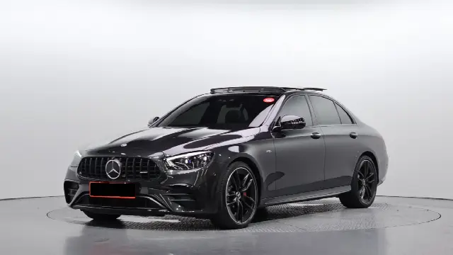 Mercedes-Benz E-Class 2016, 61 268 км