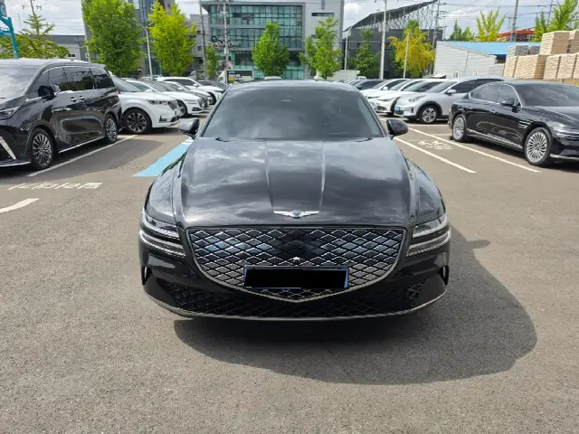Genesis G80 2021, 117 014 км