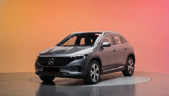 Mercedes-Benz EQA — фото из объявления