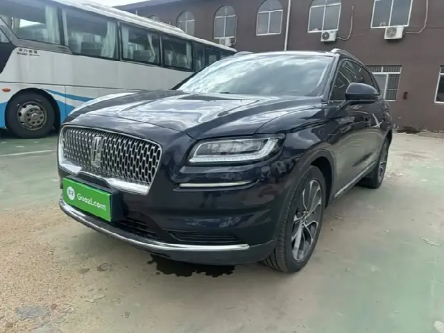 Lincoln Nautilus 2021, 33 800 км