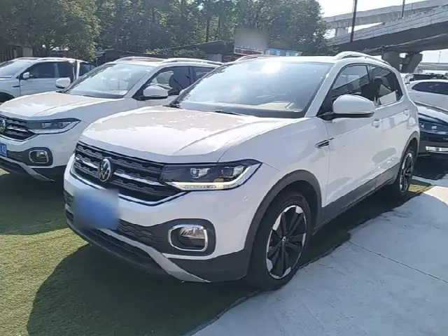 Volkswagen Tacqua 2023, 88 900 км