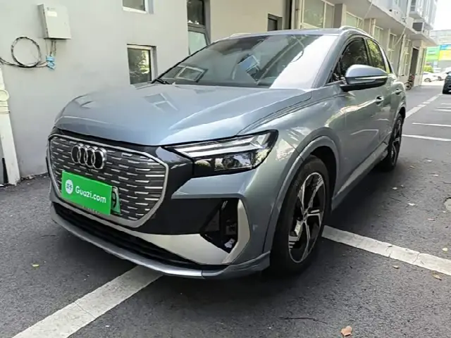 Audi Q4 e-tron 2023, 95 400 км