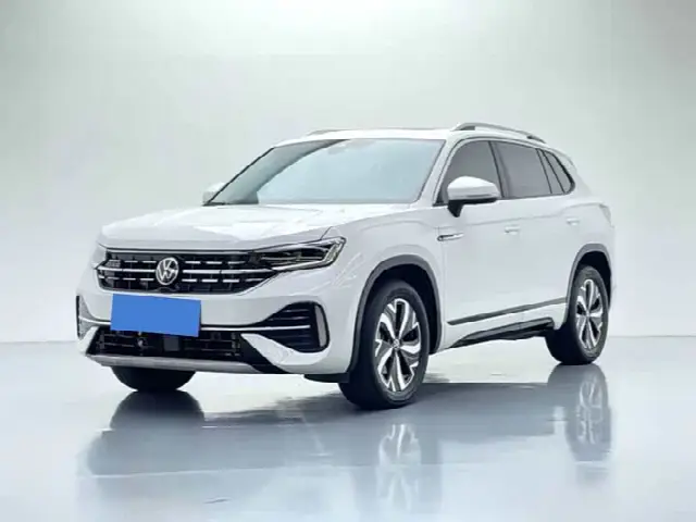 Volkswagen Tayron GTE Hybrid 2023, 58 400 км
