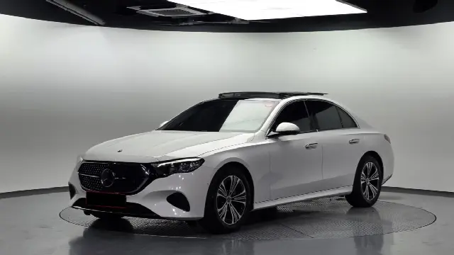 Mercedes-Benz E-Class 2024, 6 325 км