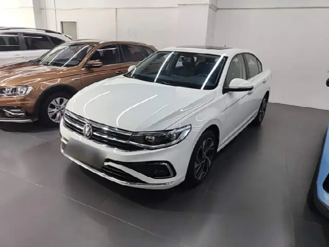 Volkswagen Bora 2024, 5 400 км