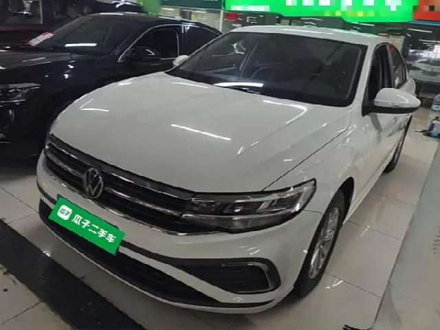 Volkswagen Bora 2023, 67 700 км