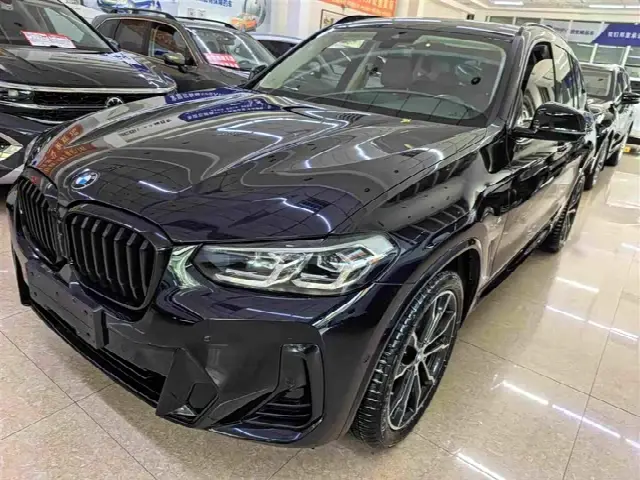 BMW X3 2022, 28 000 км