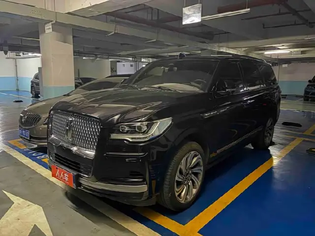 Lincoln Navigator 2022, 54 000 км