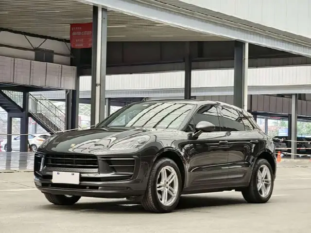 Porsche Macan 2024, 57 500 км