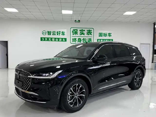 Lincoln Nautilus 2023, 58 000 км