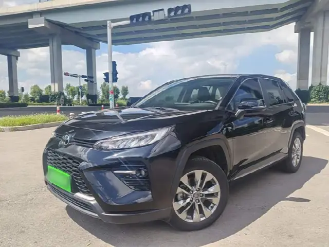 Toyota Wildlander 2023, 34 200 км