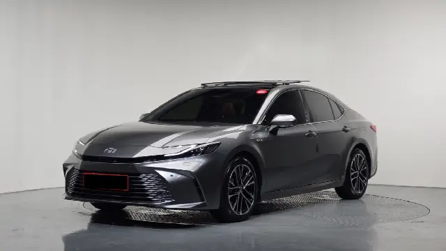 Toyota Camry 2024, 8 292 км
