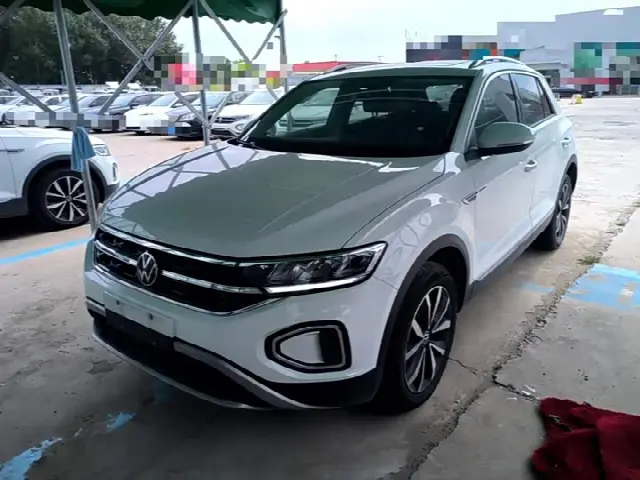 Volkswagen T-Roc 2024, 63 300 км