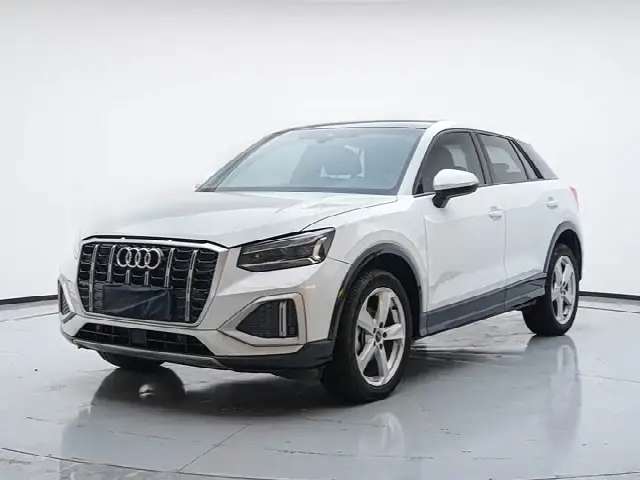 Audi Q2L 2022, 42 000 км