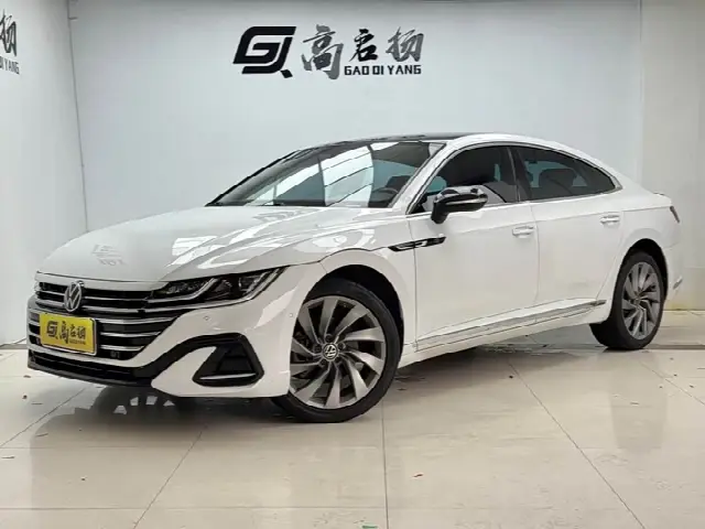 Volkswagen CC 2023, 50 000 км