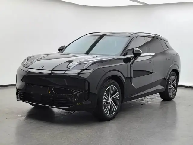 Lynk & Co 08 EM-P Hybrid 2023, 47 800 км