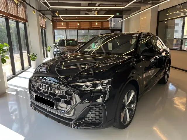 Audi Q8 2018, новый