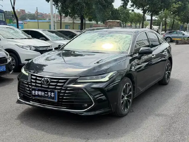 Toyota Avalon 2023, 35 000 км