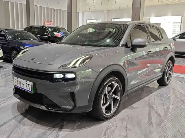 Lynk & Co 06 EM-P Hybrid 2022, 100 000 км