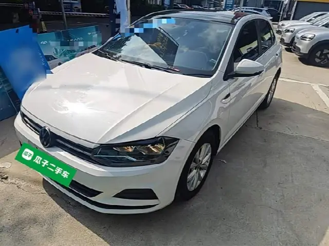 Volkswagen Polo 2021, 24 100 км