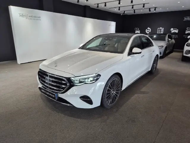 Mercedes-Benz E-Class 2024, новый