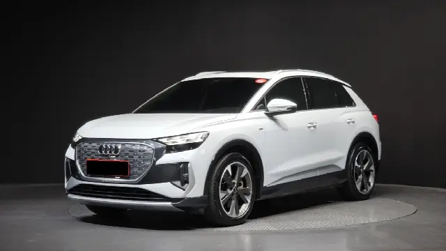 Audi Q4 e-tron 2022, 79 204 км