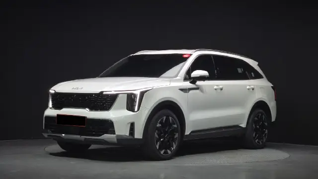 Kia Sorento 2023, 15 078 км