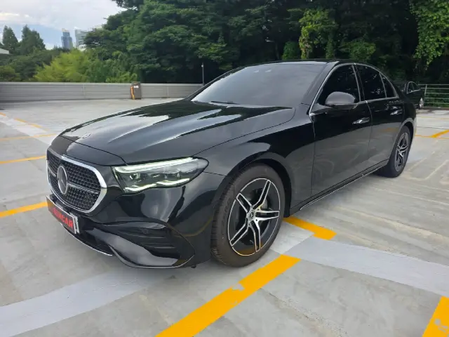 Mercedes-Benz E-Class 2024, новый
