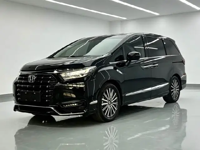 Honda Elysion 2022, 30 000 км