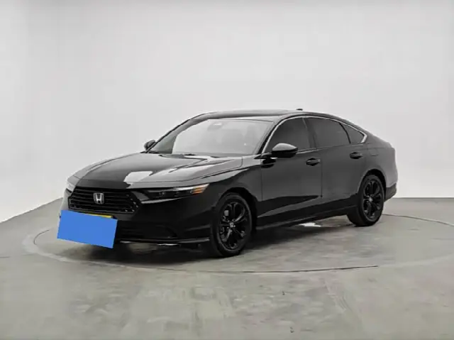 Honda Accord 2025, 25 200 км